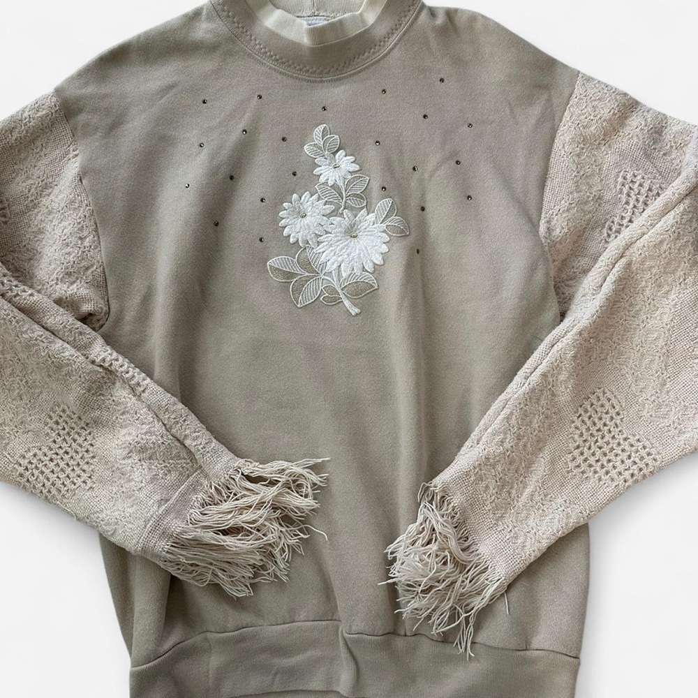 Lee Beige Floral Embroidered Turtleneck Sweater
